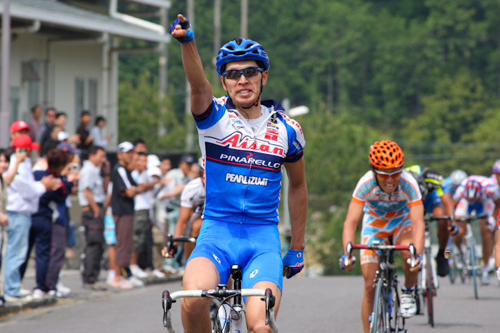 2008年ツール・ド・熊野第1ステージも優勝。チーム(当時愛三)の中心選手として活躍した