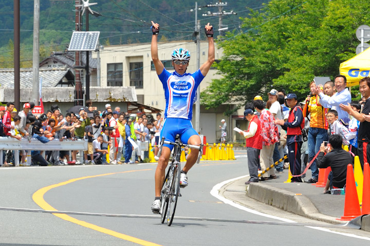 優勝した永良大誠(グランデパール播磨)
