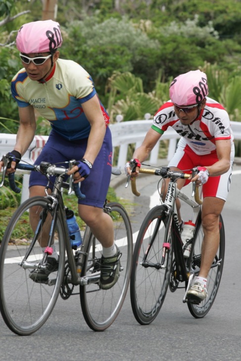 Sクラス。波田正之(ルマーケ・エスプレッソ)と倉本佳明(Team FITTE)の一騎打ち