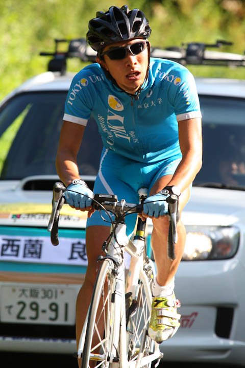 2位 西薗良太(東京大学)9分27秒