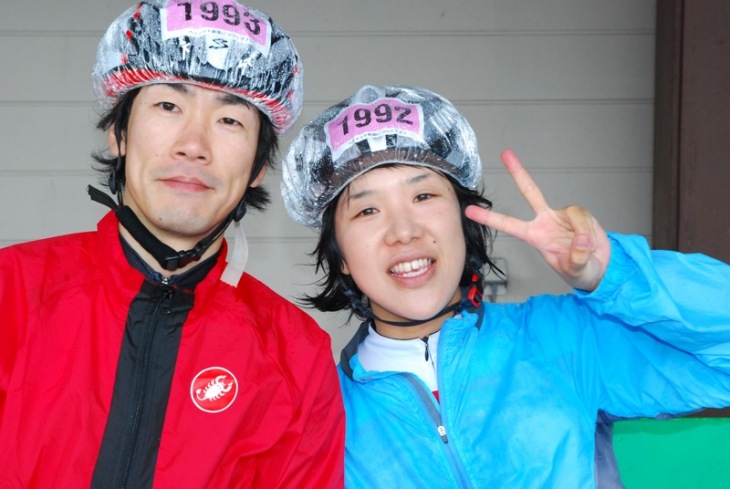 神奈川県川崎市からお越しのチッチーさんとヨコさん。脱力ダンシングでZ坂をクリア!