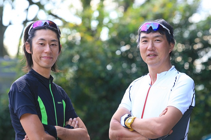 今回のインプレライダー、吉本司氏(写真左)と仲沢隆氏
