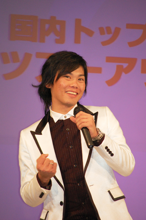 「サイクルモード賞」を土井雪広とともに受賞した新城幸也