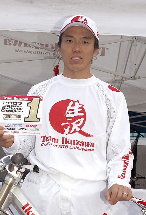 MTB DH部門男子 安達靖