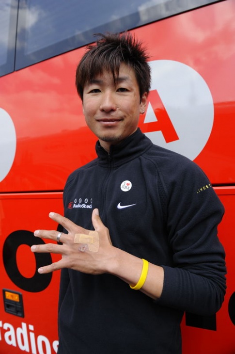 レース前日の別府史之(レディオシャック)。落車の傷がまだ癒えないが、コンディションは上々と話す