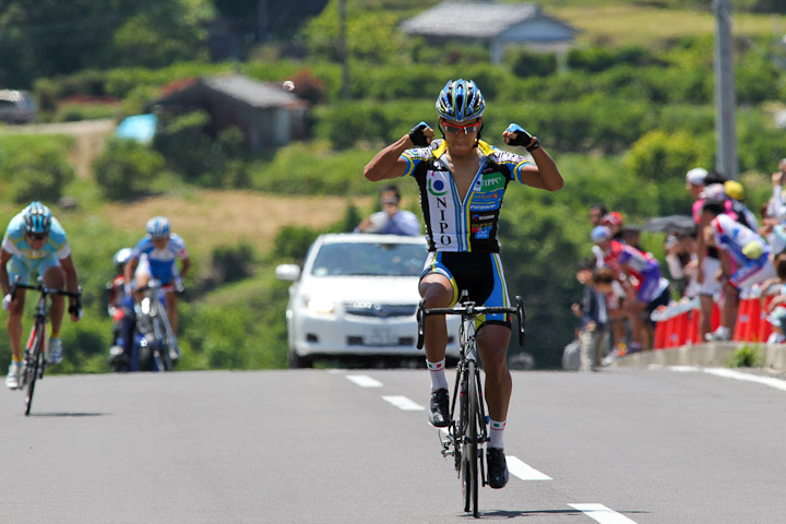 佐野淳哉(チームNIPPO)が優勝