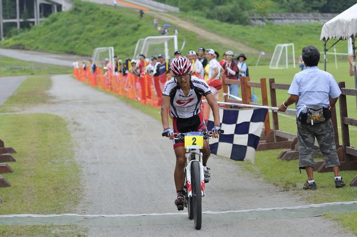 エリート男子初優勝を飾った平野星矢(チームブリヂストン・アンカー)