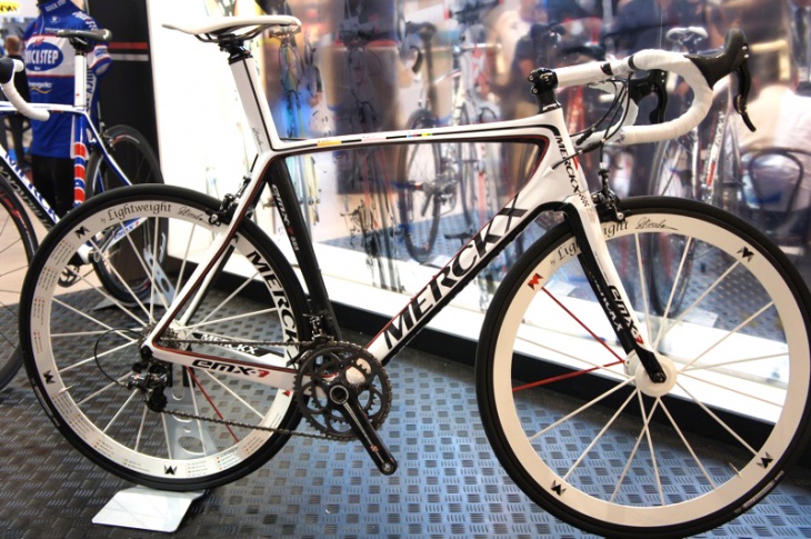 メルクス氏の525勝を記念するエディ・メルクス EMX-7 525
