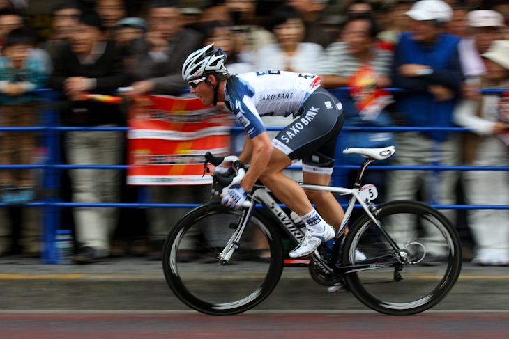 優勝はヨナス・ヨルゲンセン(デンマーク、サクソバンク)写真は2010年ジャパンカップ・クリテリウム時のもの