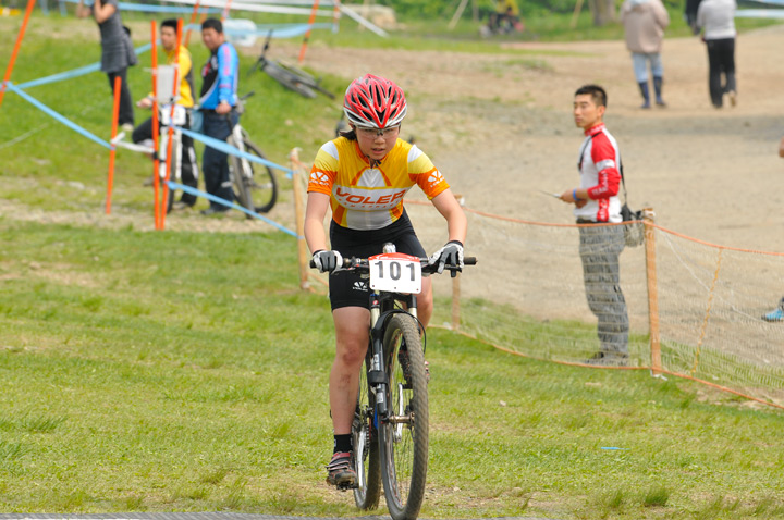 スポーツ女子優勝中村 千鶴(アライアンス AC)