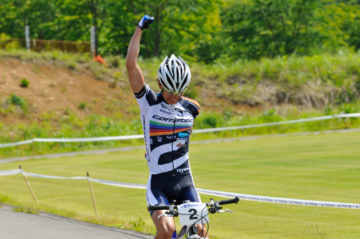 エリート男子優勝 斉藤亮(チーム コラテック)