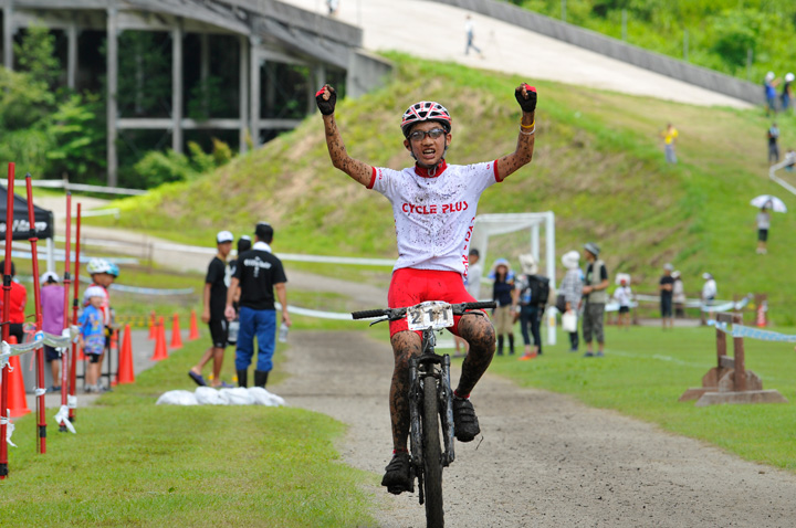 中学1年生優勝 大町健斗