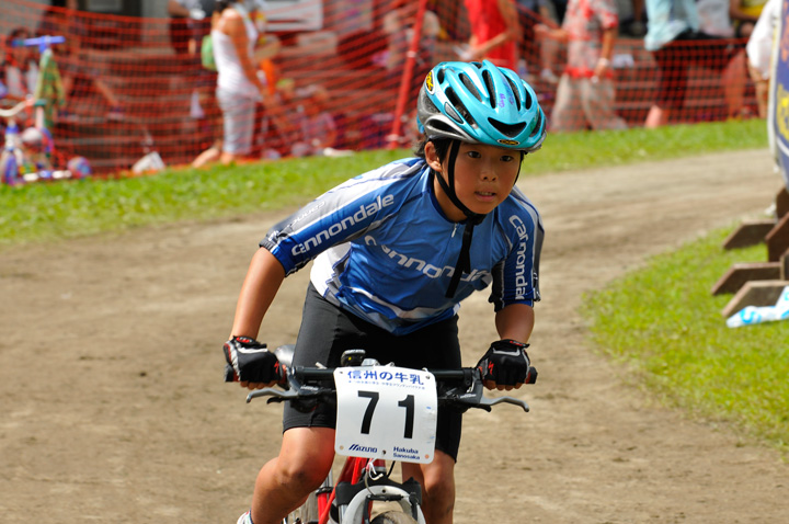 男子小学3年生優勝 高本亮太