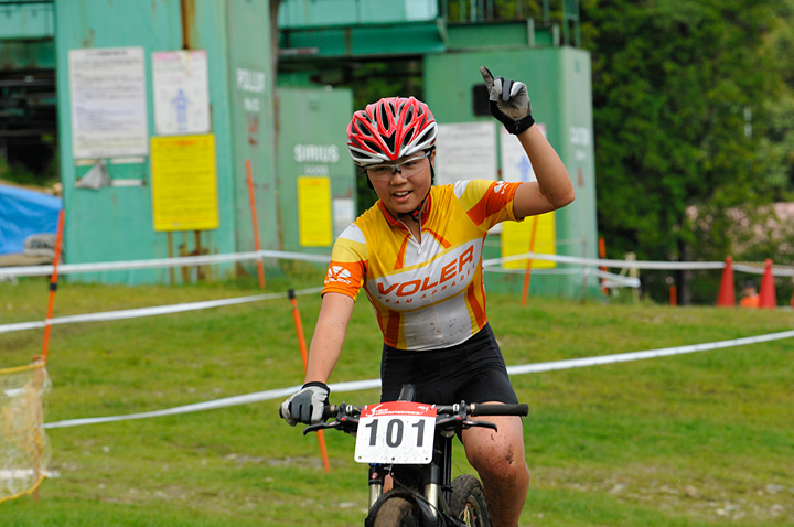 スポーツ女子優勝 中村千鶴(アライアンス AC)