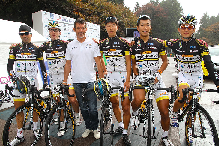 マイヨジョーヌ経験者アルベルト・エッリ監督とダンジェロ&アンティヌッチィ・NIPPO