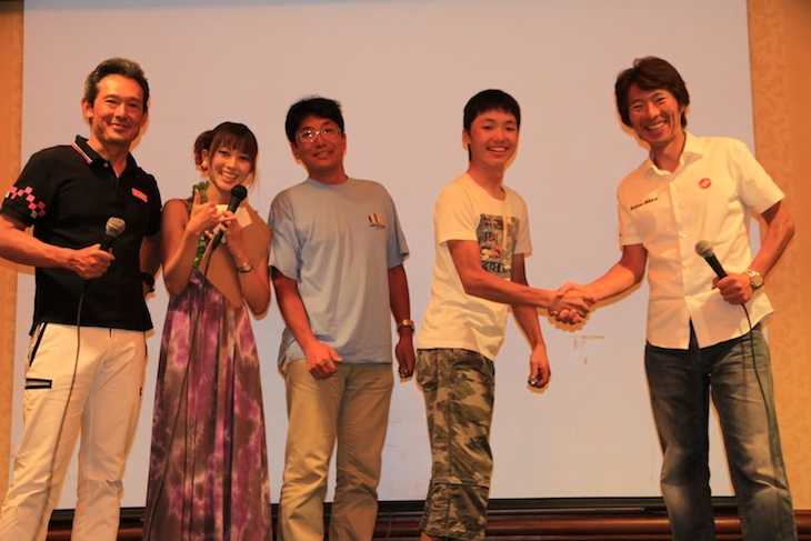 最後は憧れの今中さんとガッチリ握手!