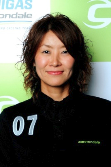 マネージャー 岩切玲