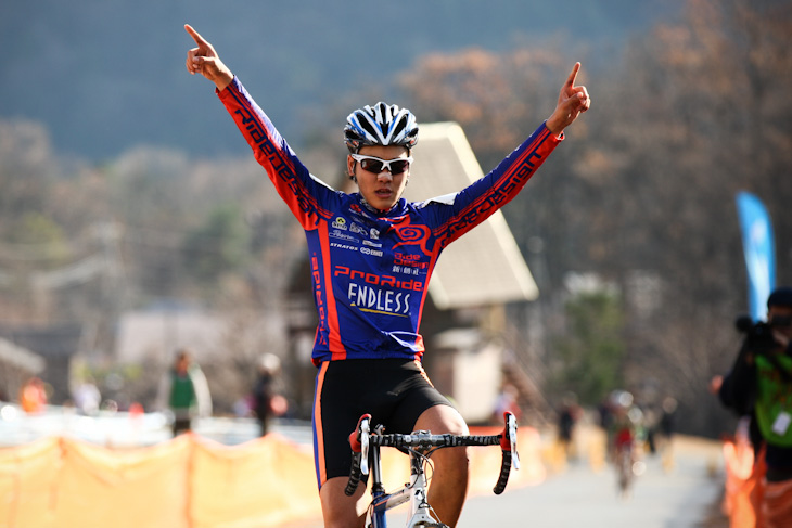 ジュニア 優勝した沢田時(ENDLESS/ProRide)