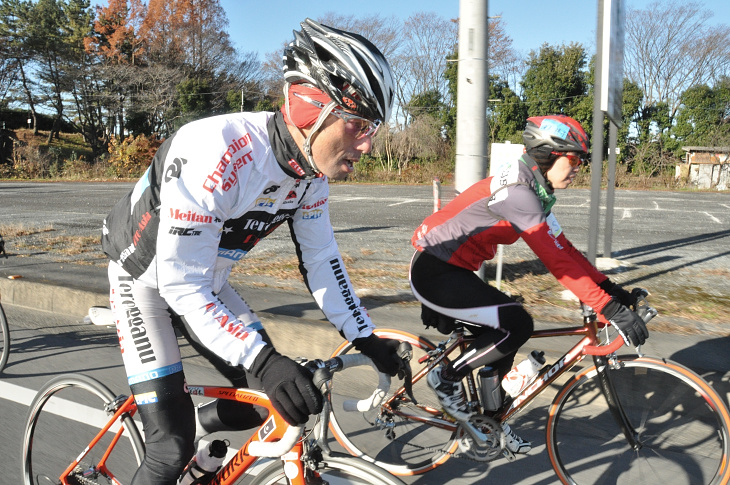 「お兄ちゃん」晋一選手もみんなとサイクリング