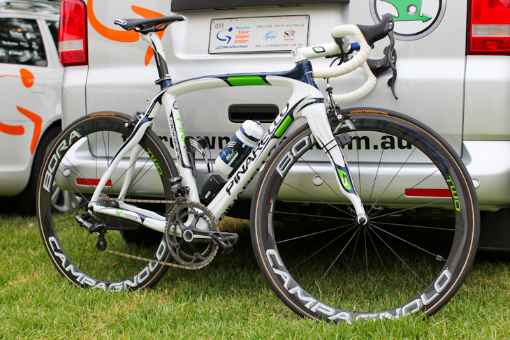 モビスター ピナレロ・DOGMA 2 Carbon