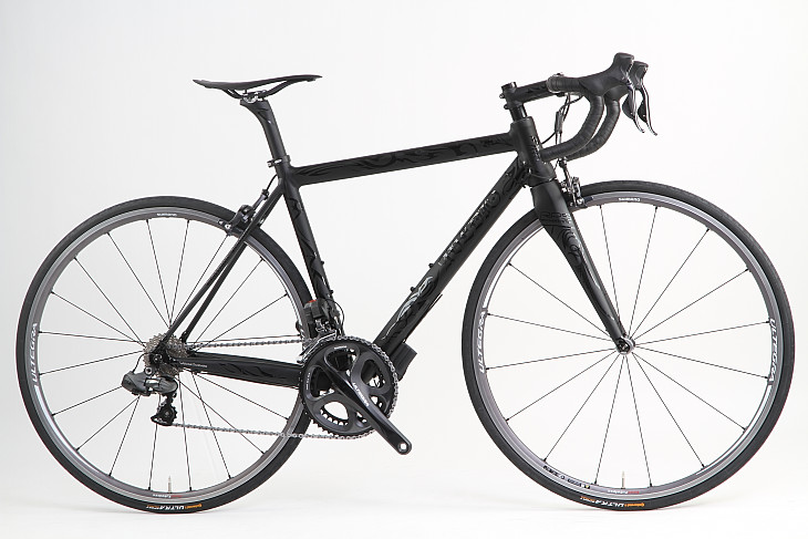 Avedio BACCHUS 01 Di2モデル