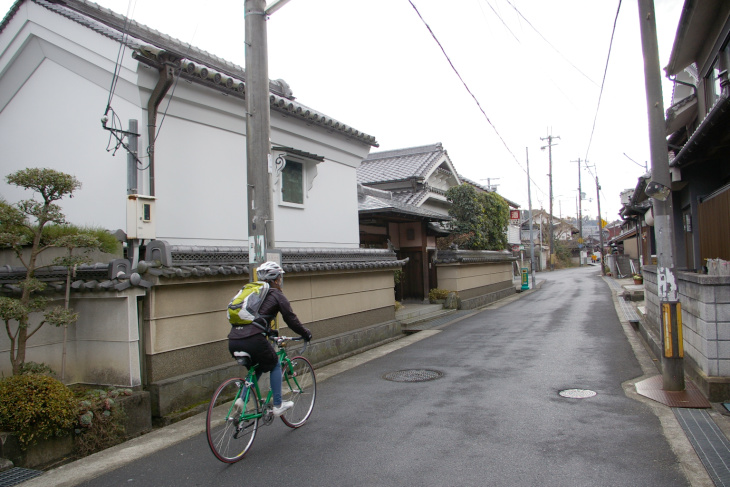 蔵造りの街並みが残る吉野旧街道