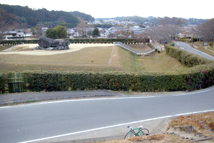 飛鳥石舞台 飛鳥時代のロマンに触れよう