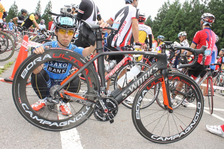 凄い自転車見つけた!S-WORKS+MCLAREN VENGEにDi2、ボーラ80!ウェアも全てコーディネイト!完璧です
