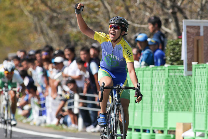 少年、小林泰正(群馬)が優勝