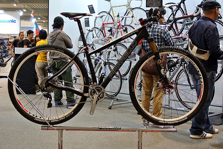 ドグマのネーミングを冠したリアリジッドの29erXCマシン「ドグマXC」