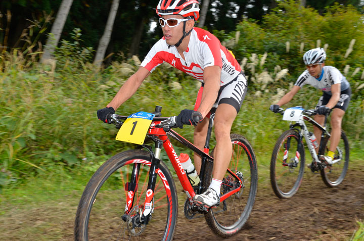 巻き返して3位に入った小野寺健(TEAM SPECIALIZED)