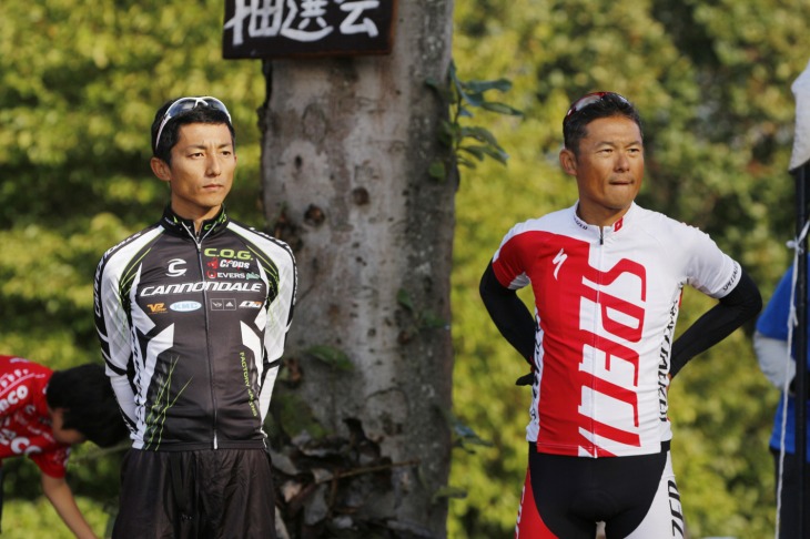 今大会のゲストライダーTK&KAZU選手。豪華ゲストと走れるのがジンギスカップだ