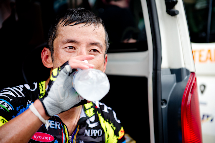 初日から逃げに乗った福島晋一(チームNIPPO・デローザ)