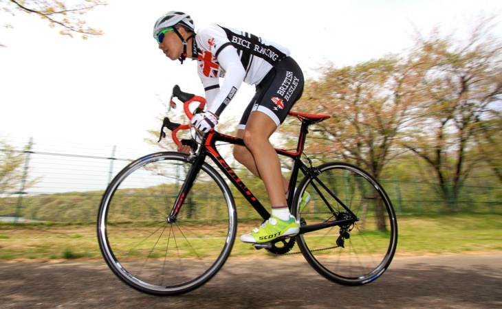 「これぞレーシングバイク。とにかく踏みたくなる様な剛性感」澤村健太郎(Nicole EuroCycle)