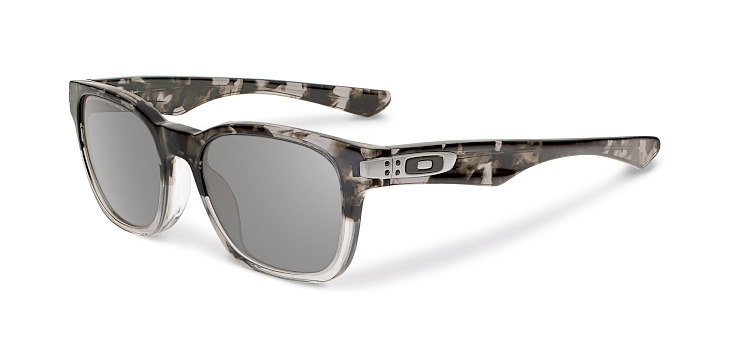 オークリー Garage Rock LX(Grey Tortoise Fade/Grey Polarized)