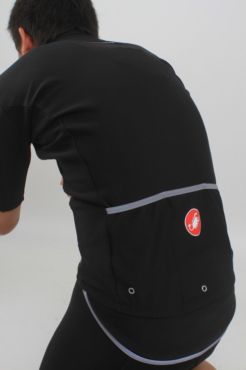 カステリ GABBA WS JERSEY(ブラック、背面)