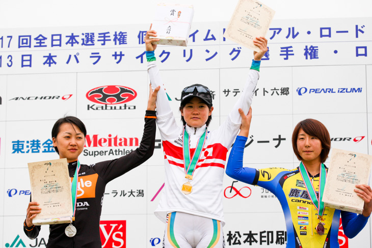 昨年の女子エリート勝者、與那嶺恵理(チーム・フォルツァ!)
