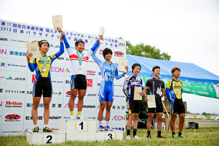 男子U23表彰台