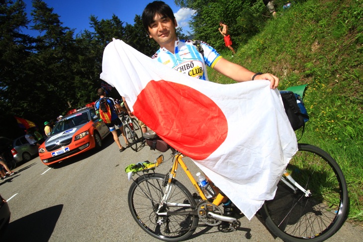 自転車でキャンプしながらツールを追いかける小河原政男さん