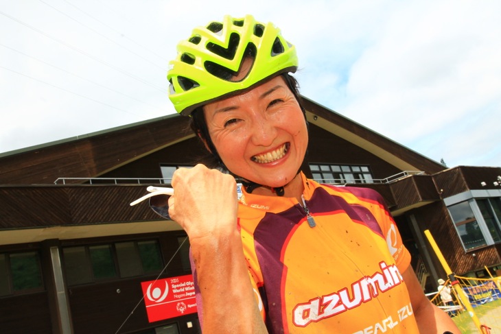 マムクラスで優勝した小林可奈子さんがMTBクラブ安曇野を率いる