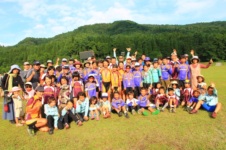 総勢70人ほどが集まったMTBクラブ安曇野の皆さん
