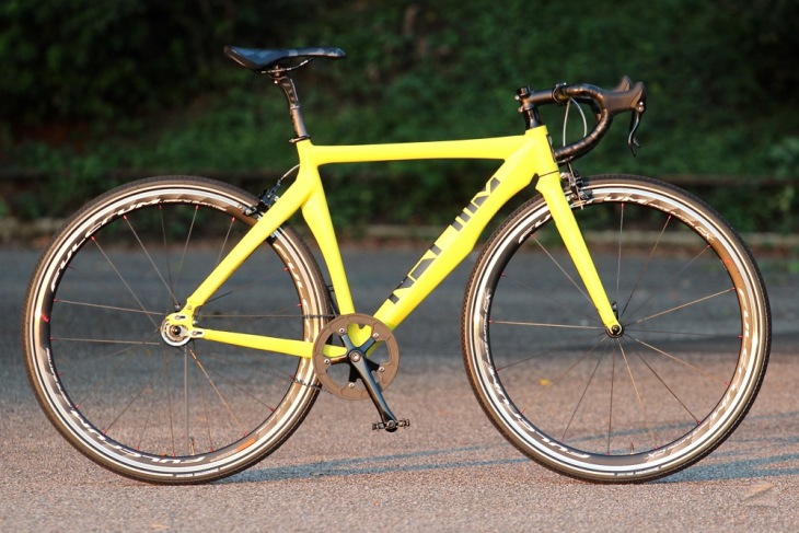 HELMZ SR1(T.ストロングネオイエロー)
