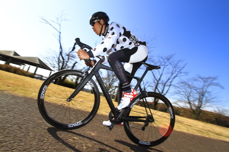 「様々なシチュエーションにマッチできるクセのないバイク」鈴木祐一(Rise Ride)