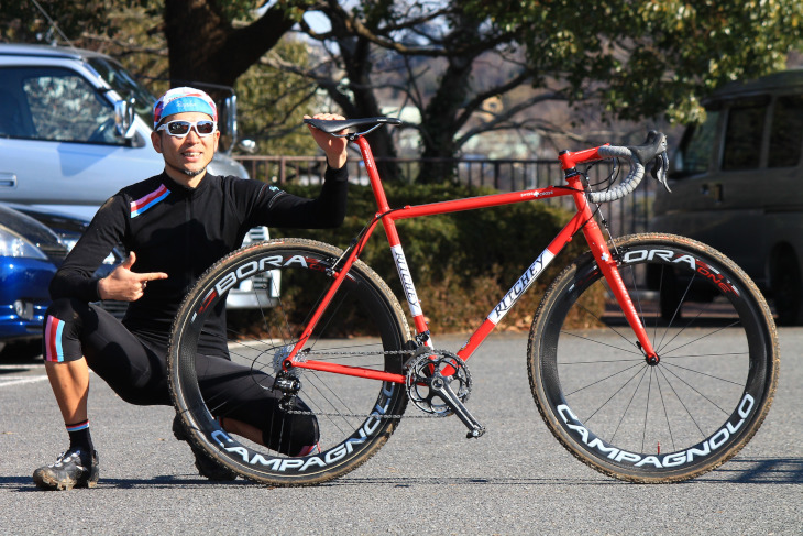 登坂圭太さん(ガリビエ) リッチー SWISS CROSS
