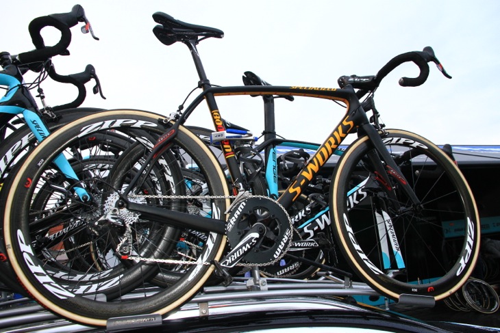 トム・ボーネン(ベルギー、オメガファーマ・クイックステップ)のS-Works Roubaix SL4