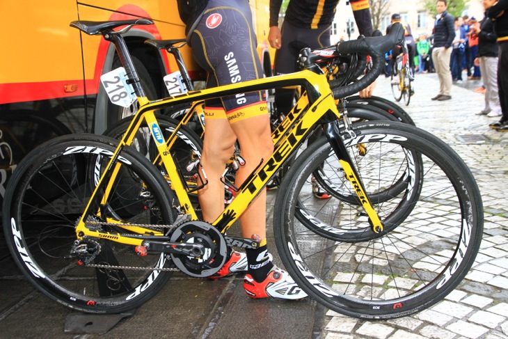ジャコ・ヴェンター(南アフリカ、MTNキュベカ)のトレック MADONE 7