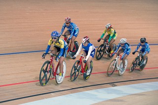 全日本自転車選手権トラックレース 2013年大会より(写真は女子ポイントレース)