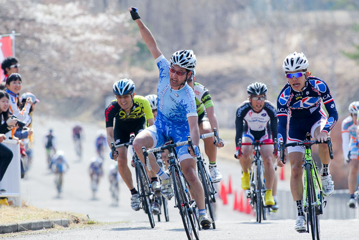 E2 町田広(ACQUA TAMA)が優勝