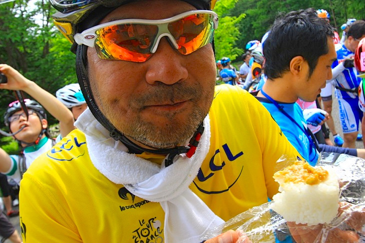 「この味噌オニギリのために来てるようなもんだもんね!」