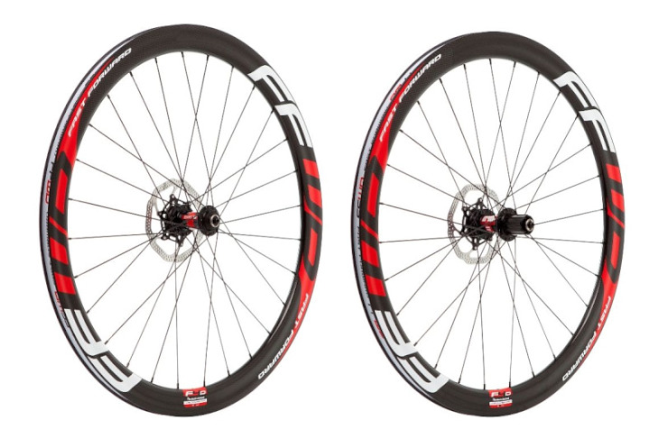 ファストフォワード F4D-FCC DT240(Red/White)